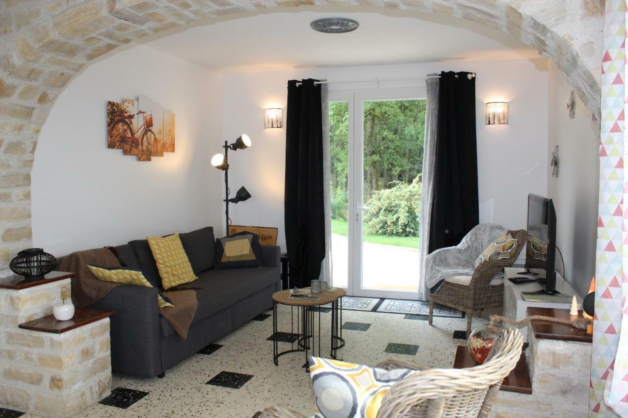 gîte côté vallée Puycornet Exterior foto
